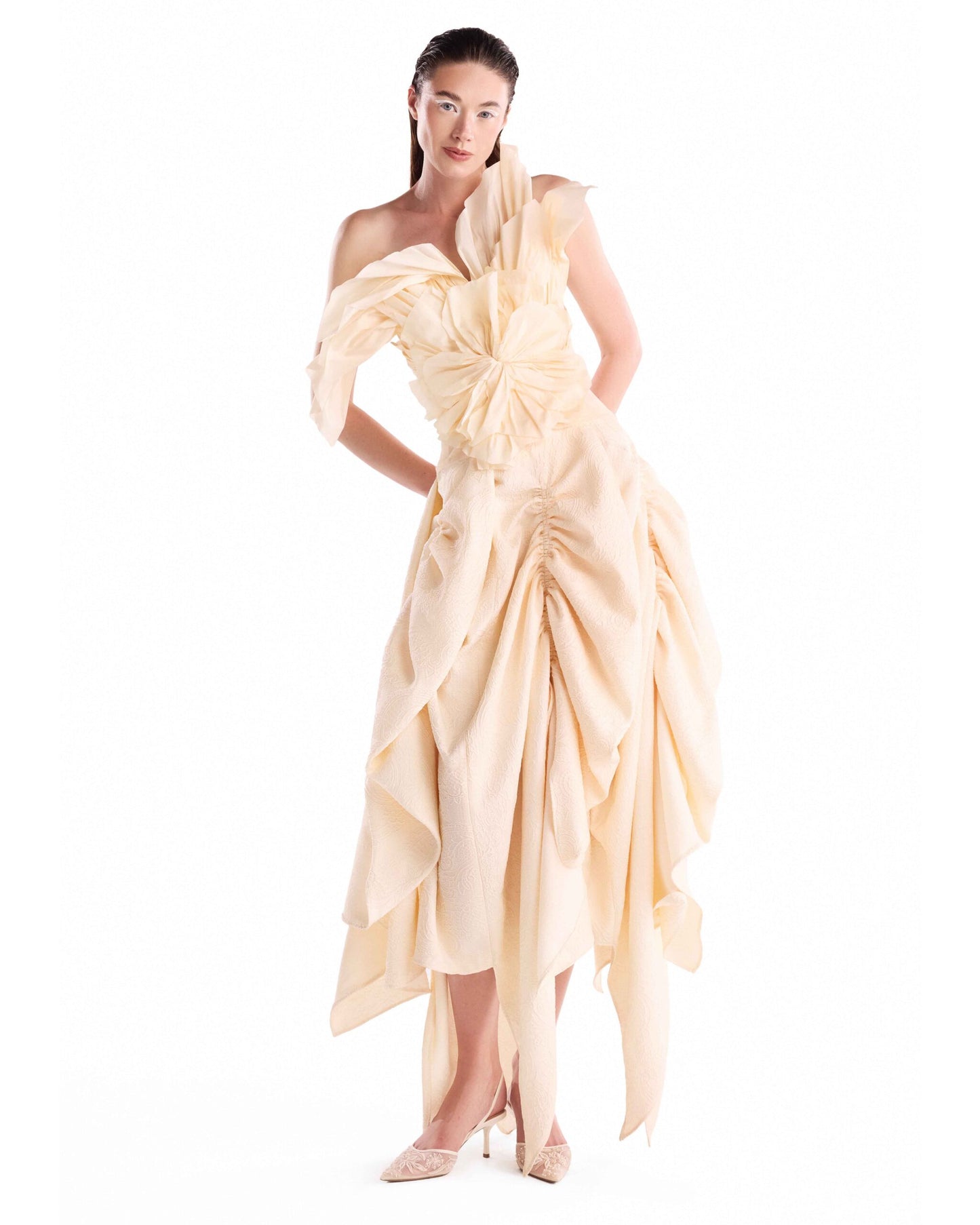 Soft Tide Gathered Jacquard Cream Skirt