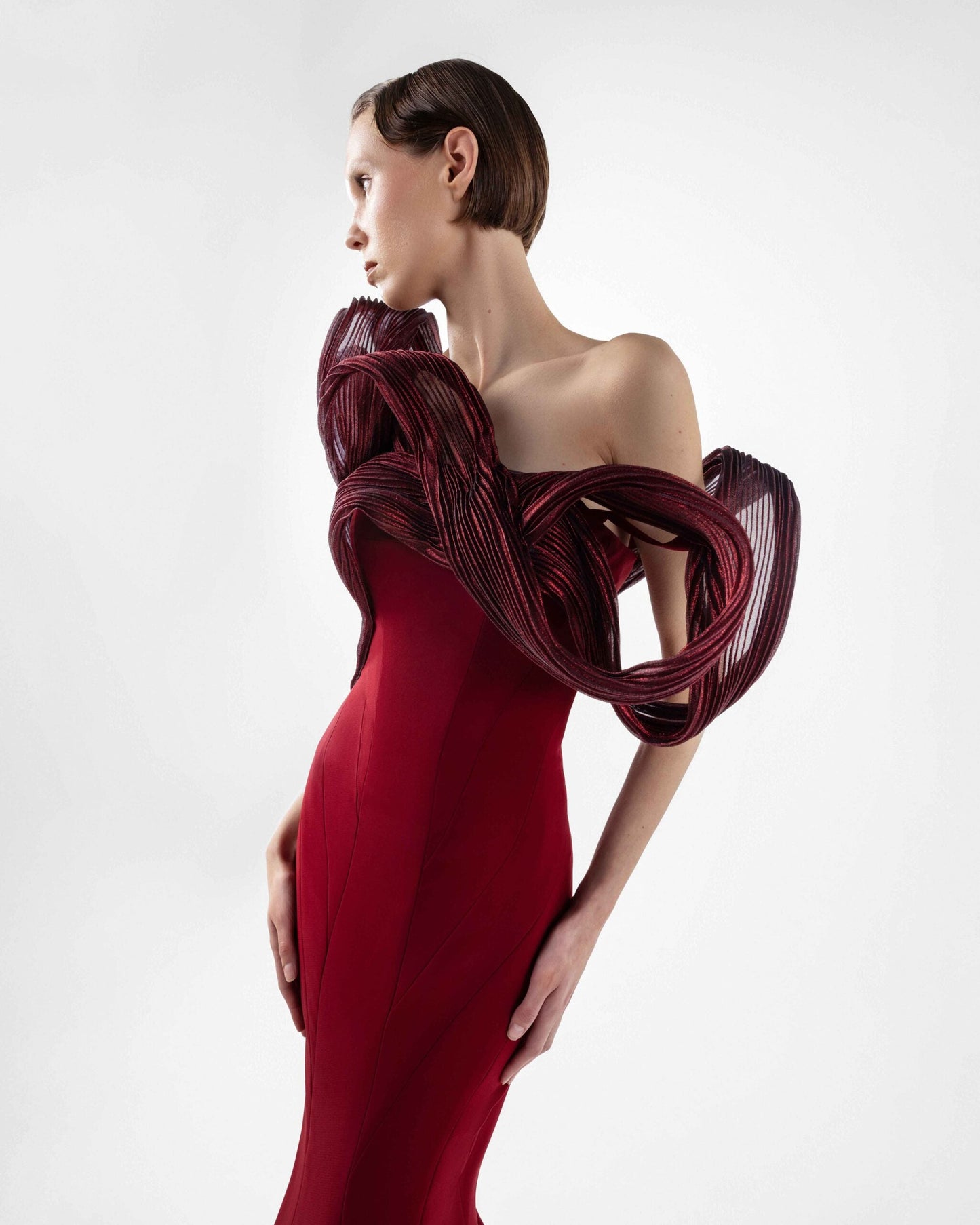 Sculptural Ribbed Lamé Organza Burgundy Mermaid Dress