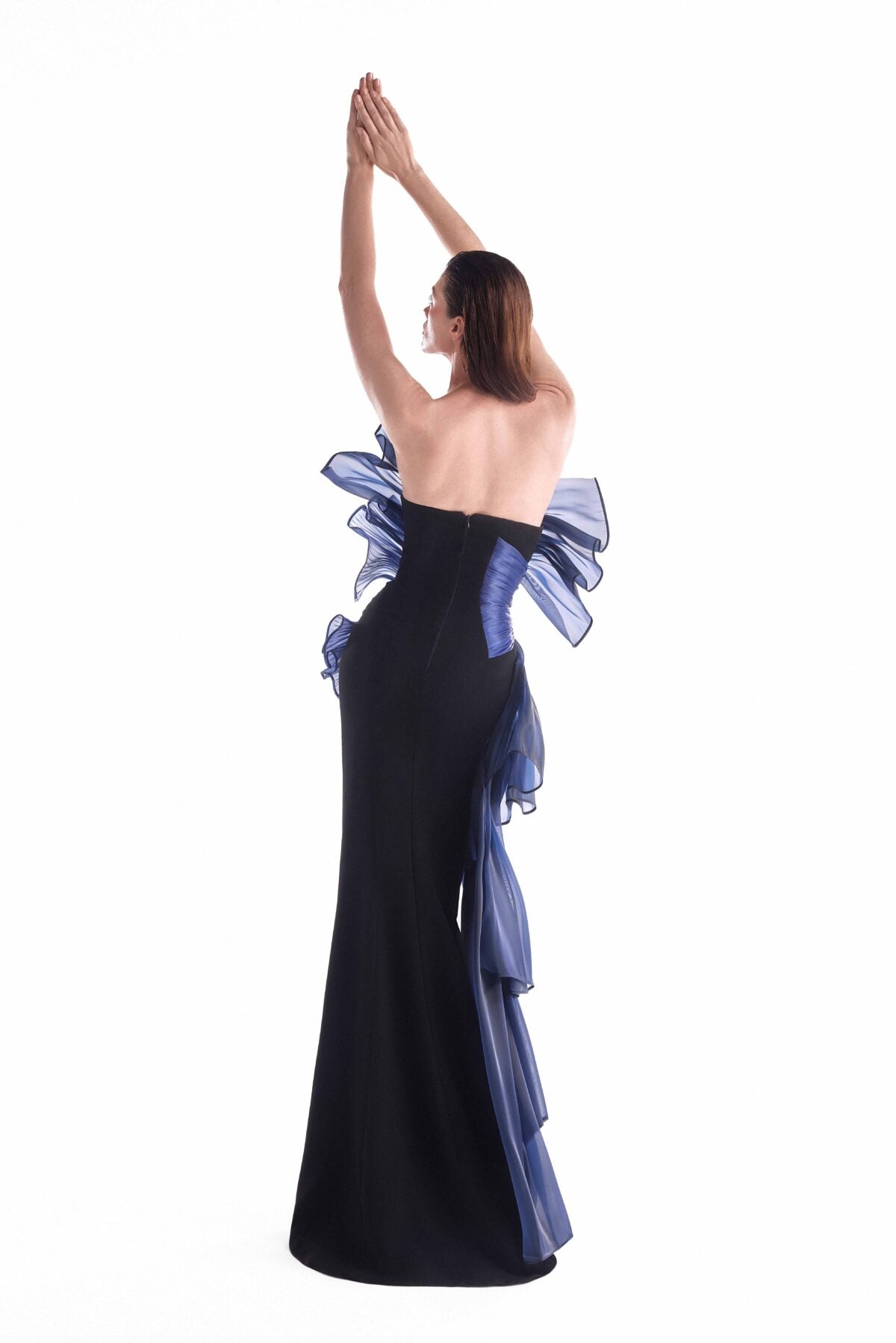 Twisted Dual Tone Fluid Organza Black Gown